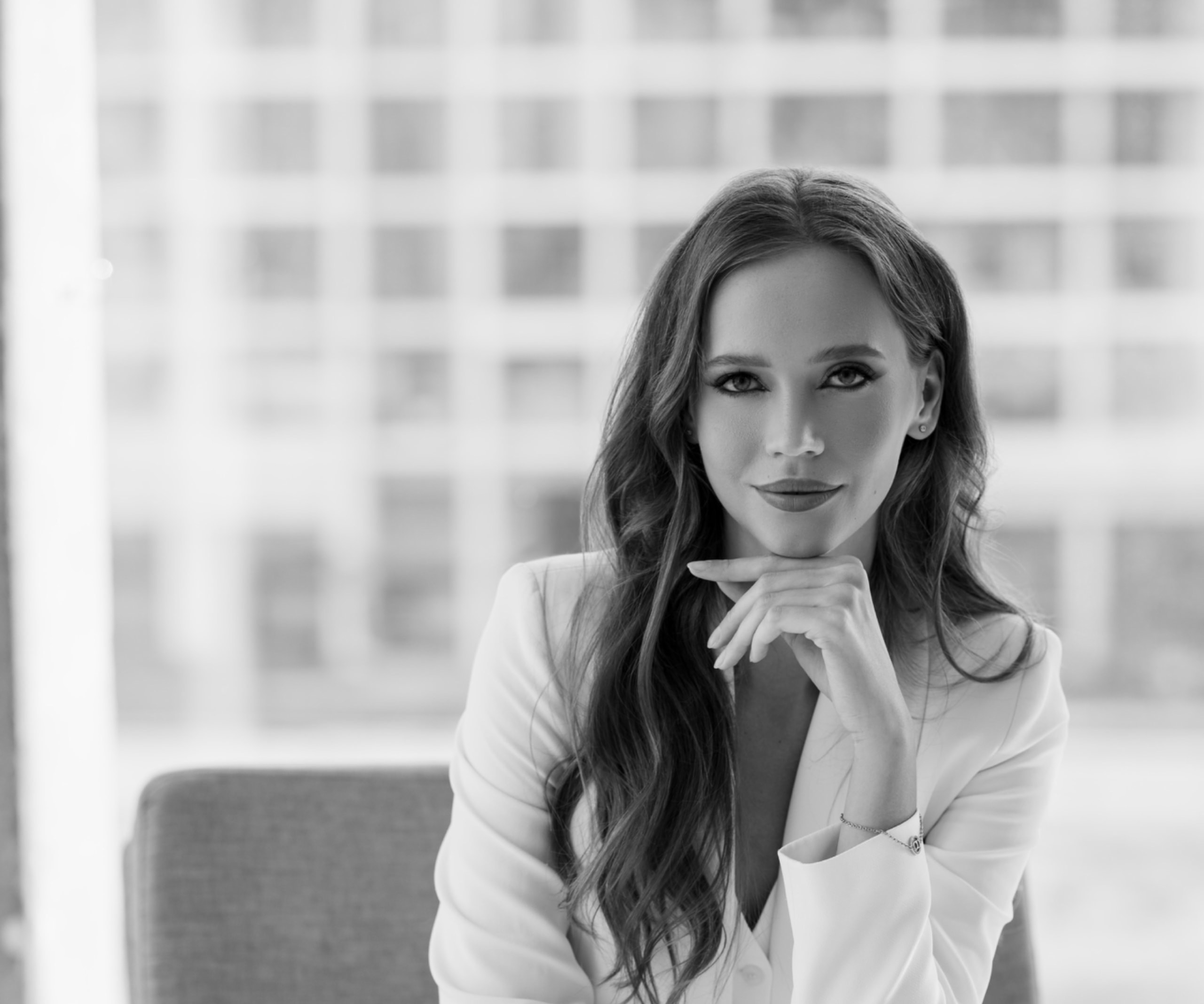 Kristina Filippova coaching women in Dubai